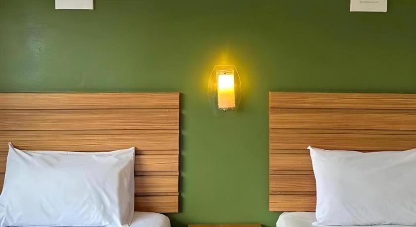 Ponburi Hotel Nan Eksteriør billede